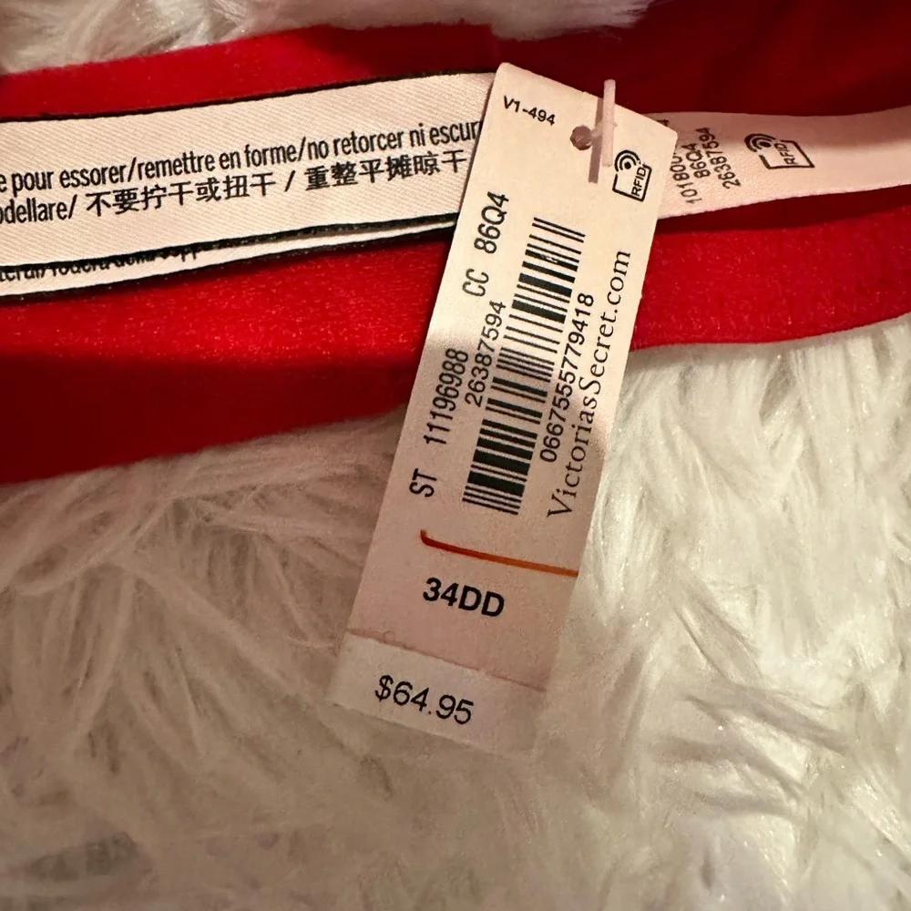 NWT! VICTORIA’S SECRET BOW DEMI BRA